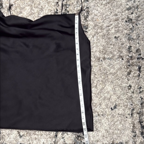 Black Fitted Sleeveless Camisole Top - Picture 9 of 12